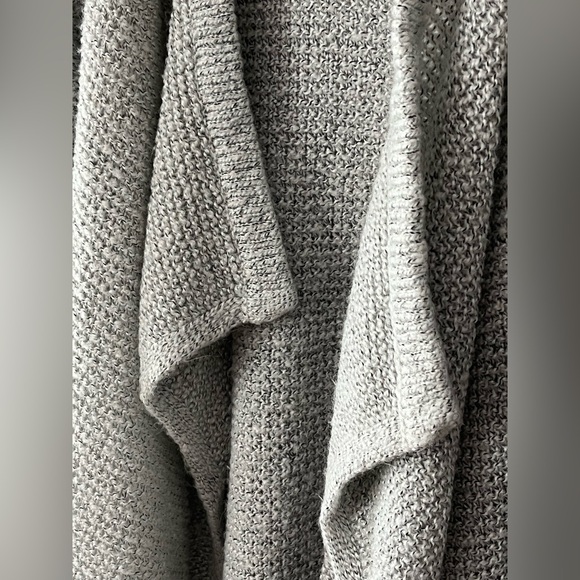 Women’s Volcom Open Front Cardigan Long Sleeve Light Gray - Picture 5 of 10